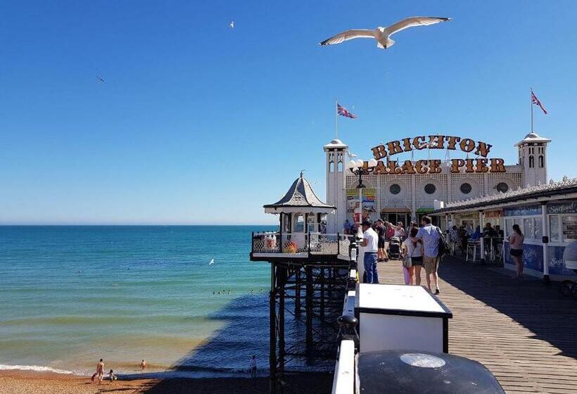 Maldron Hotel Brighton City Centre