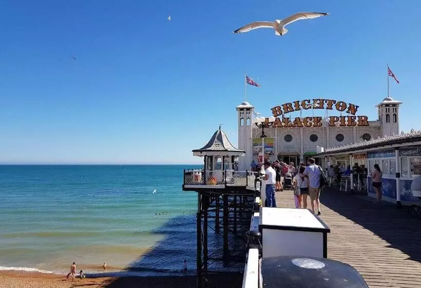 Maldron Hotel Brighton City Centre