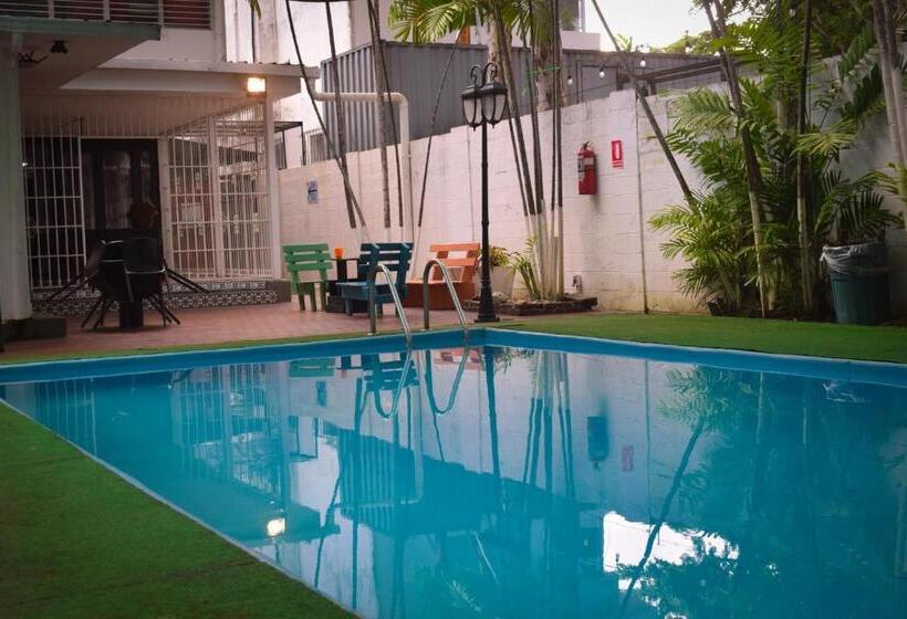 旅馆 Hostal Loco Coco Loco