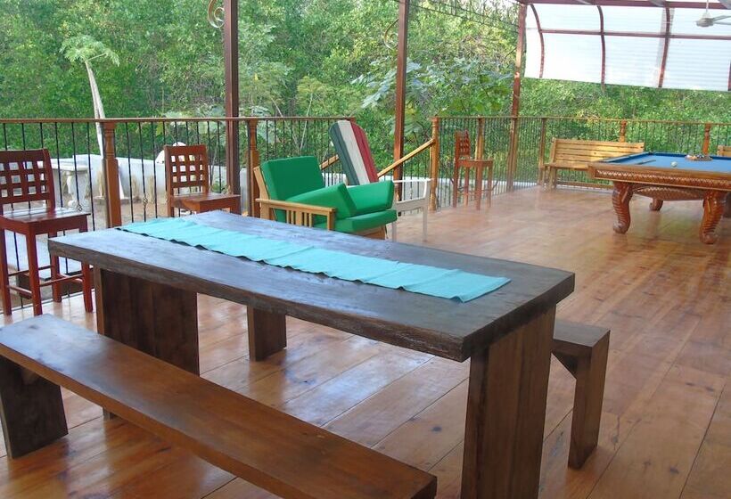 Retkeilymaja Hostal Villas Mexico