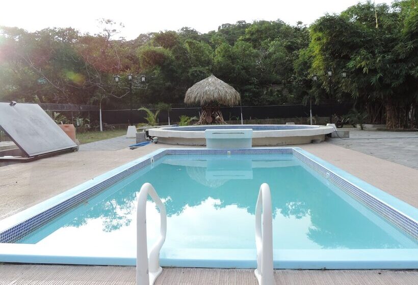 Retkeilymaja Hostal Villas Mexico