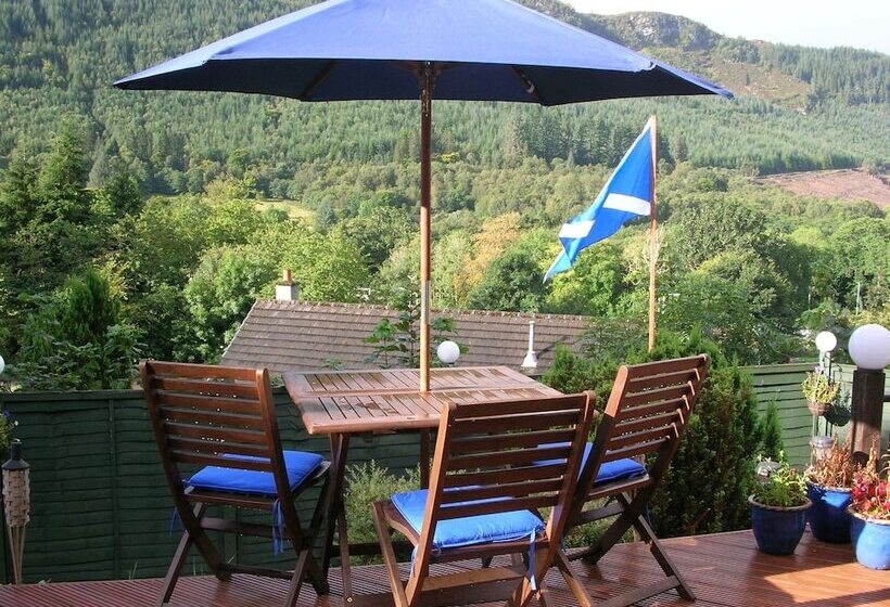 مبيت وإفطار Darroch View B And B