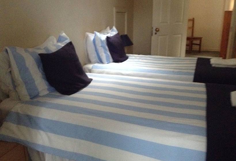 مبيت وإفطار Darroch View B And B