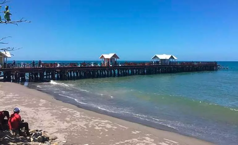 هتل Art Deco Beach