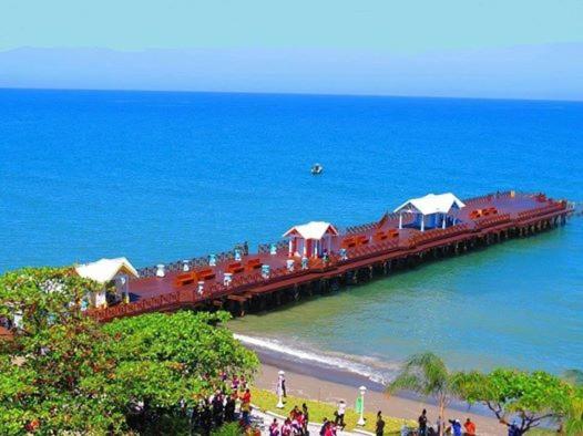 هتل Art Deco Beach