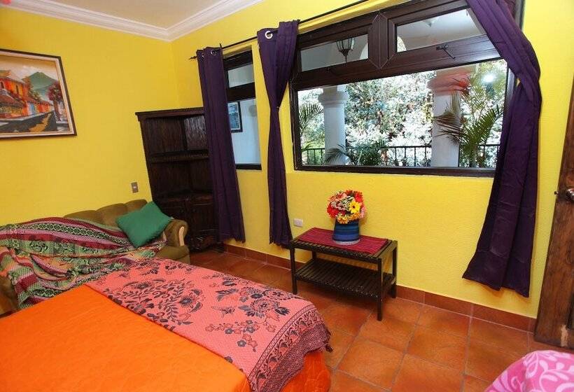 هتل Casa Colonial Panasurf