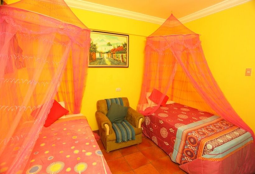 هتل Casa Colonial Panasurf