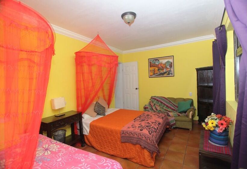 هتل Casa Colonial Panasurf