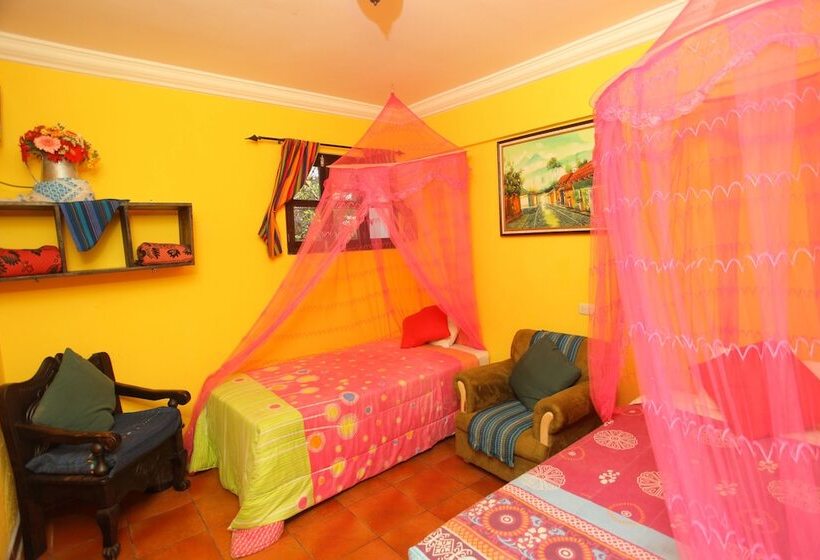 هتل Casa Colonial Panasurf