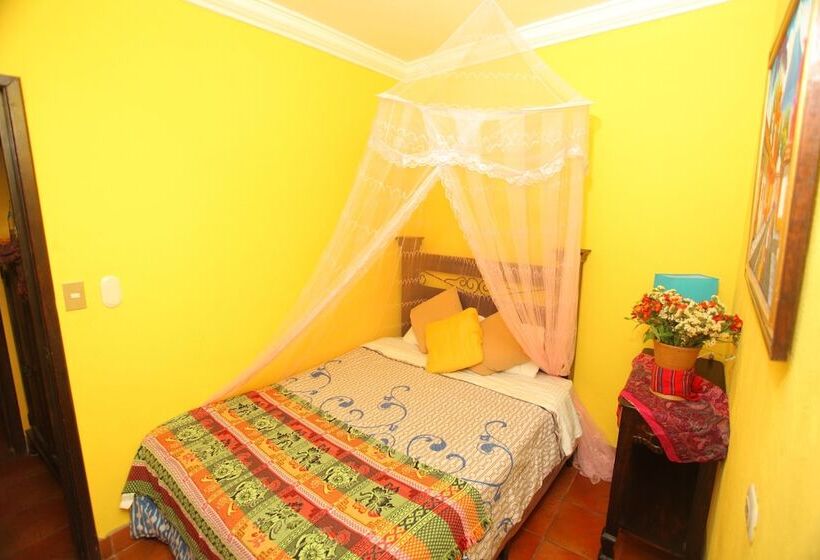 هتل Casa Colonial Panasurf