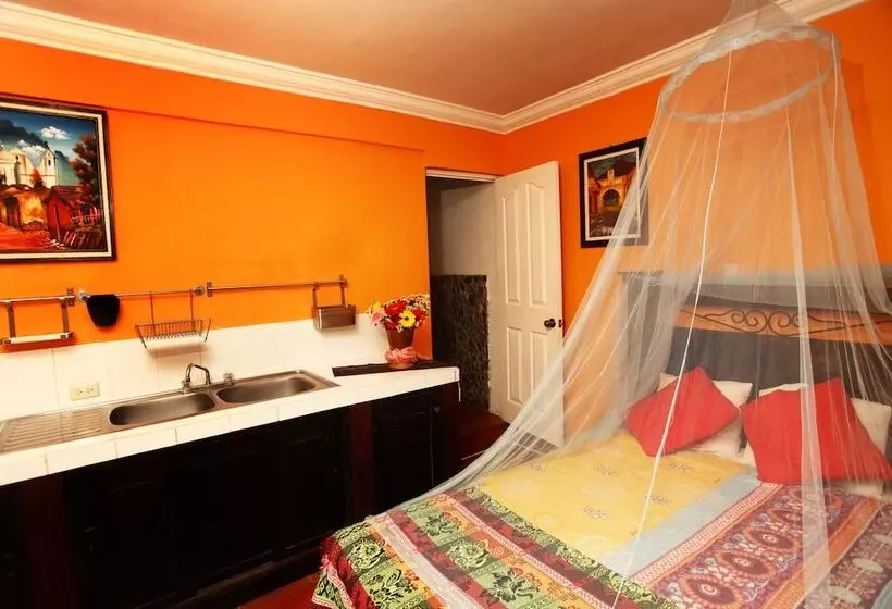 هتل Casa Colonial Panasurf