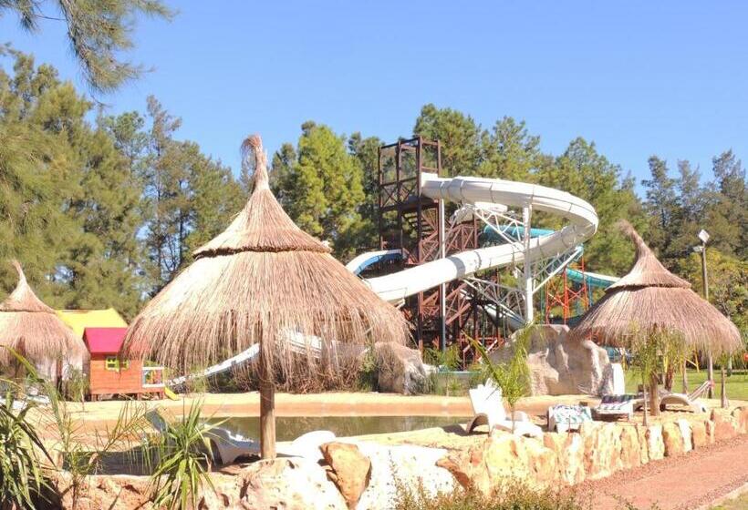 فندق Casa De Piedra