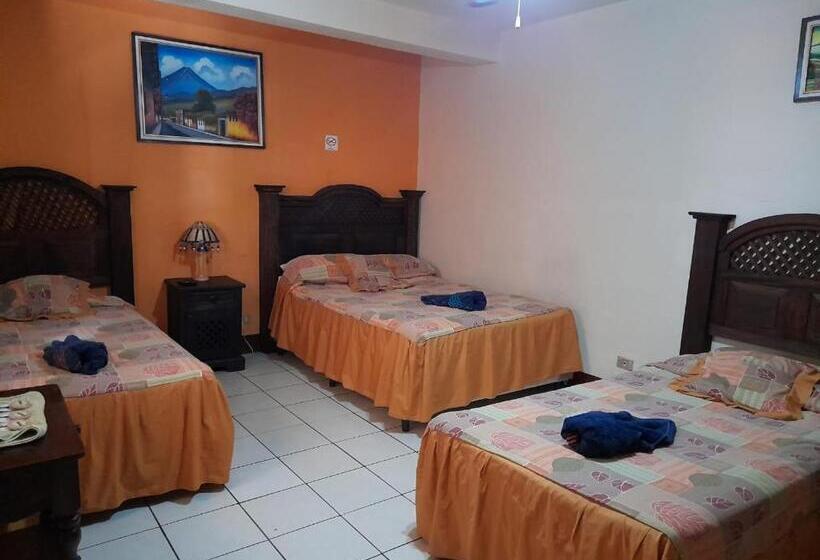 هتل Hospedaje El Viajero Antigua