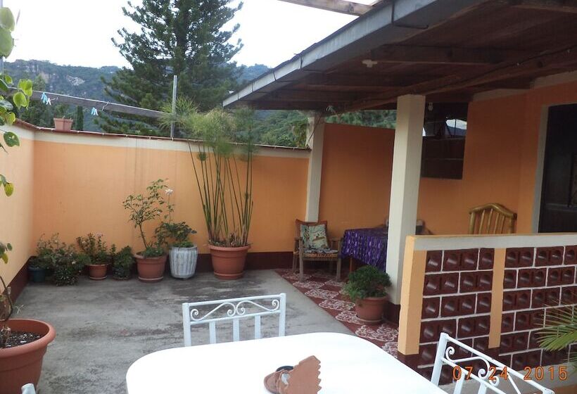 هتل Hospedaje El Viajero