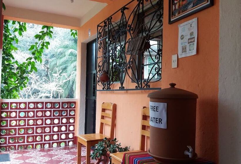 هتل Hospedaje El Viajero