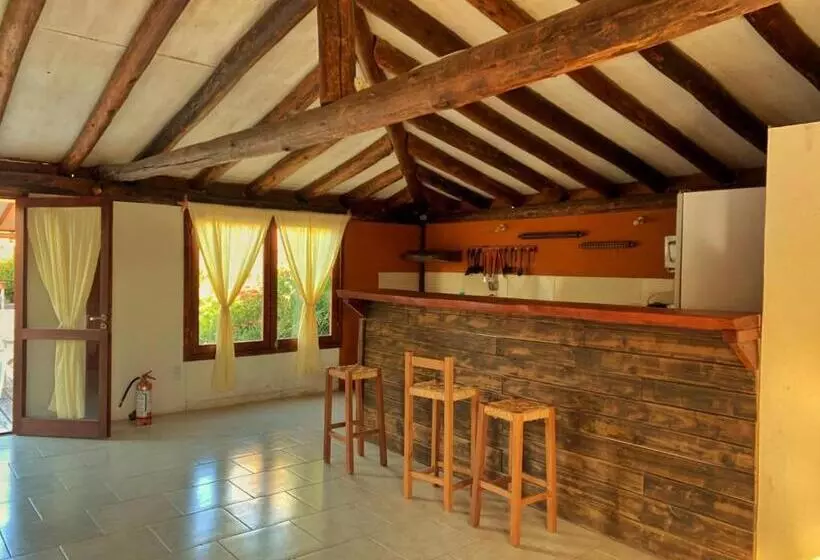 Hotelli Posada Cova Del Sol