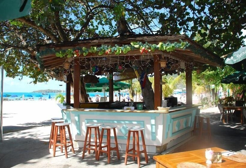 هتل The Pasanggrahan Royal Boutique