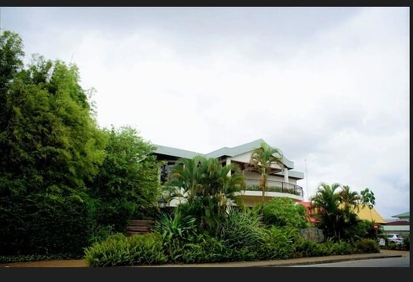 Jacana Amazon Wellness Resort