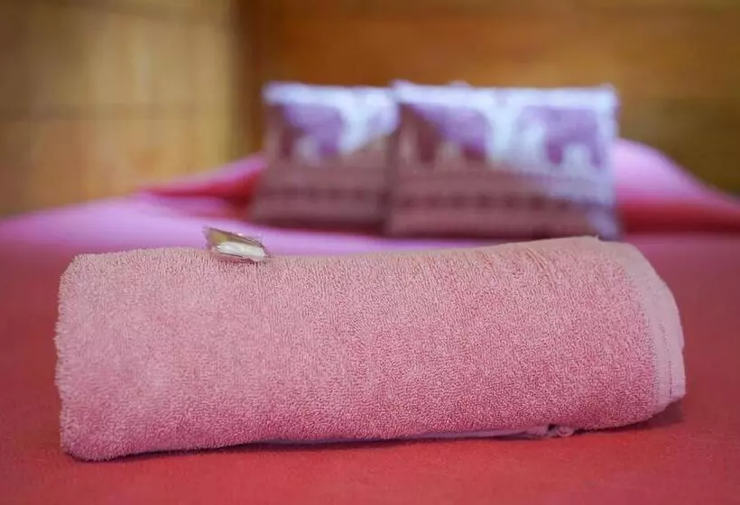 Nomada Hostel