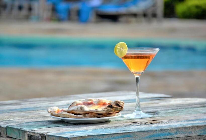 Reef & Beach Resort Spa Jambiani