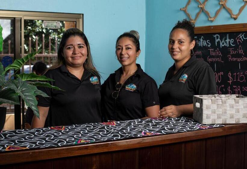 Roxy S Bed & Breakfast