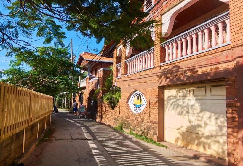 Sea Eye Hotel   Tropical Building