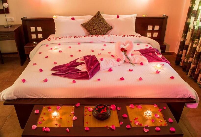 Sunrise Beach Resort