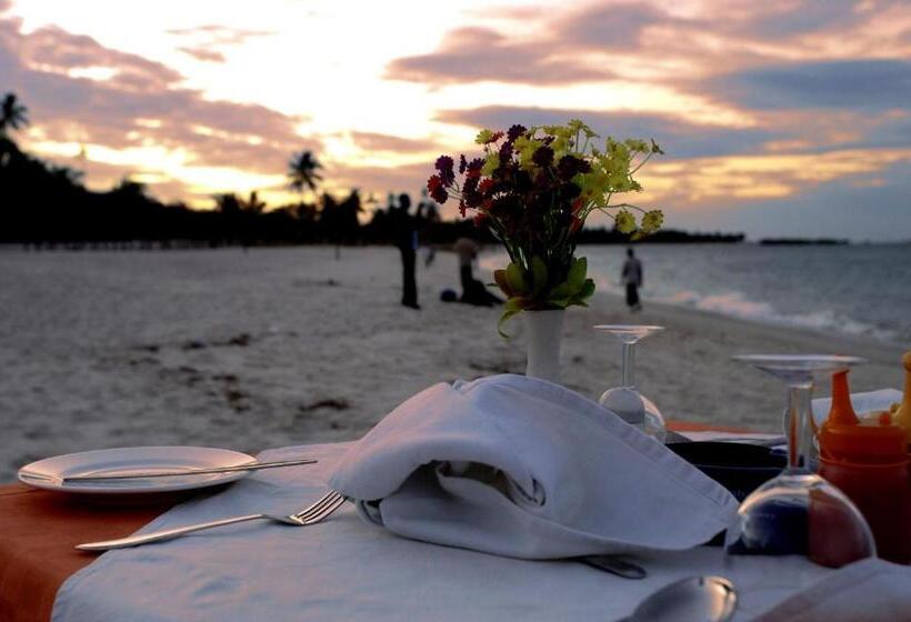 Sunrise Beach Resort