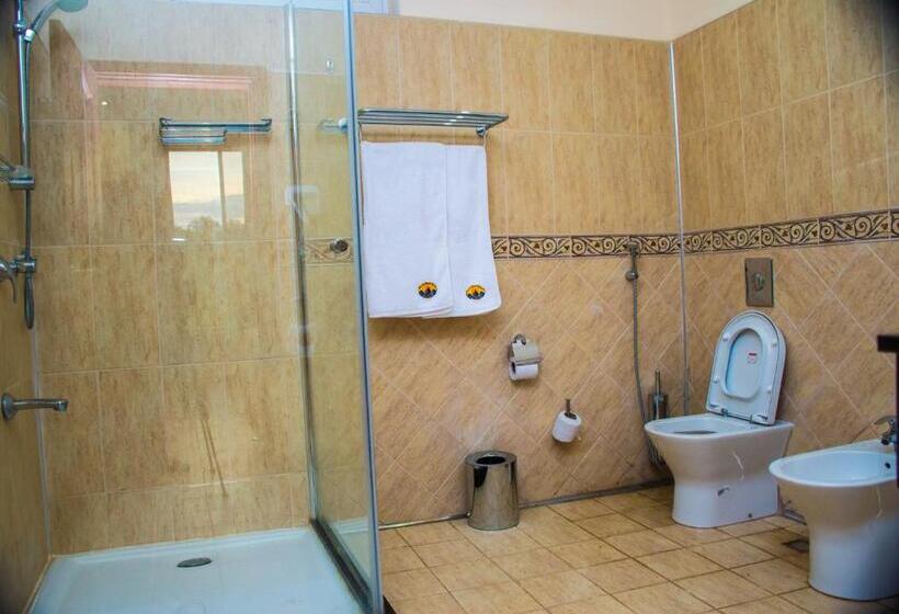 Sunrise Beach Resort