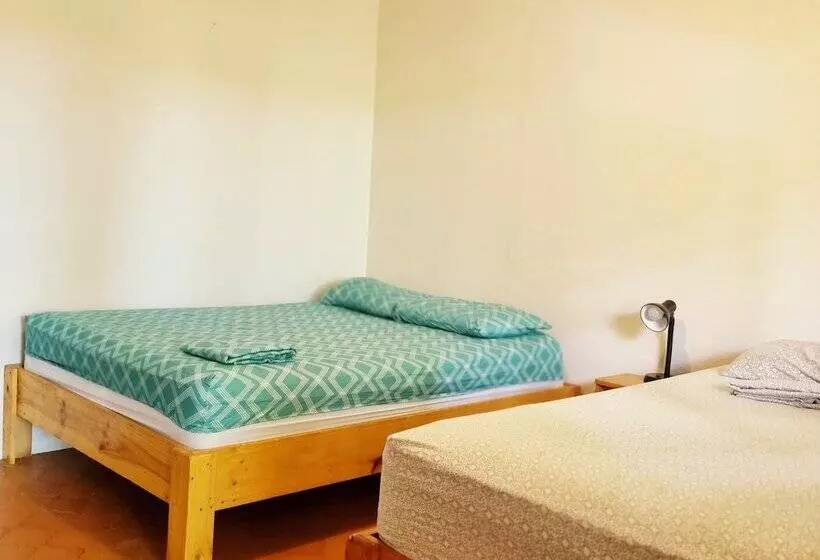 Casa Pura Vida Surf Hostel