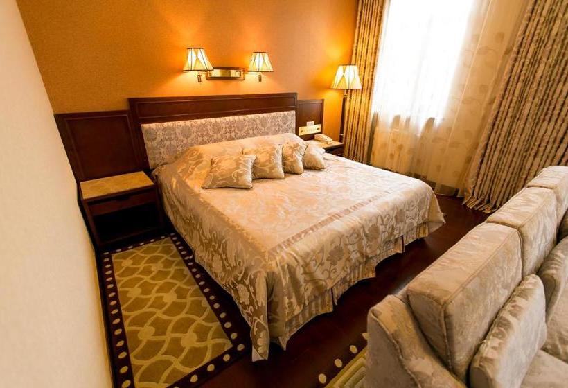 Allureinn Hotel And Spa