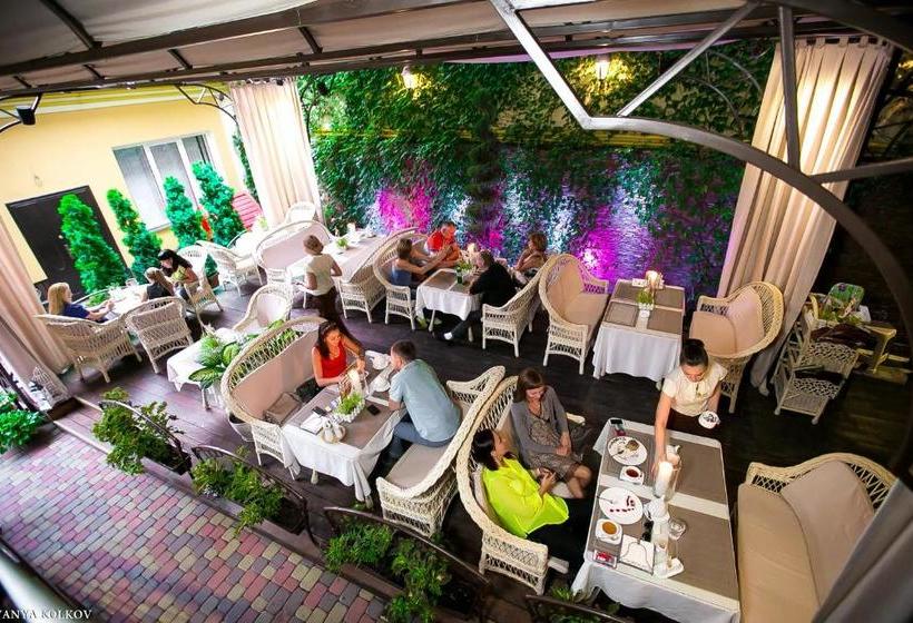 Allureinn Hotel And Spa