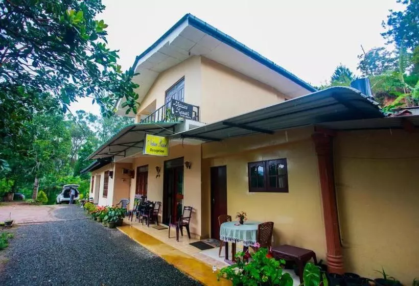 تختخواب و صبحانه Ella Nature Resort