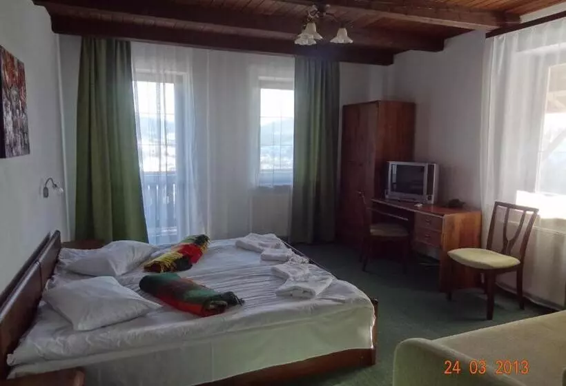 هتل Alpenhof Pansion