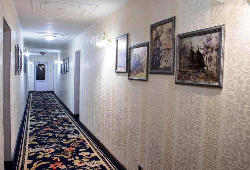 בית מלון כפרי Britaniya