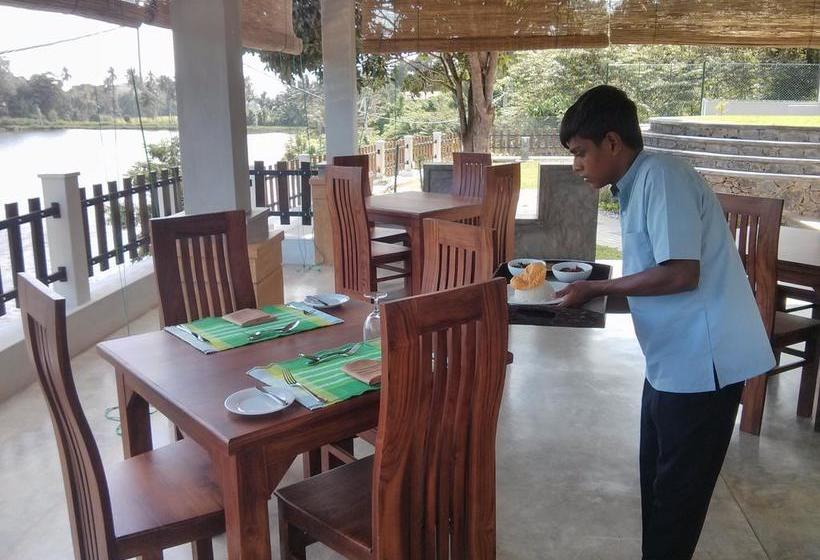 호텔 Lotus Villa Holiday Resort