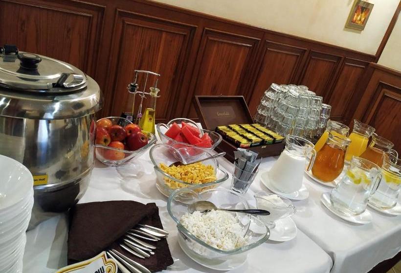 호텔 Ukraine Rivne