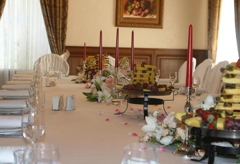 호텔 Ukraine Rivne