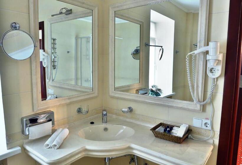 호텔 Ukraine Rivne