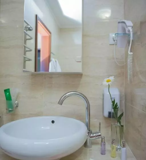 Lisova Pisnia Resort