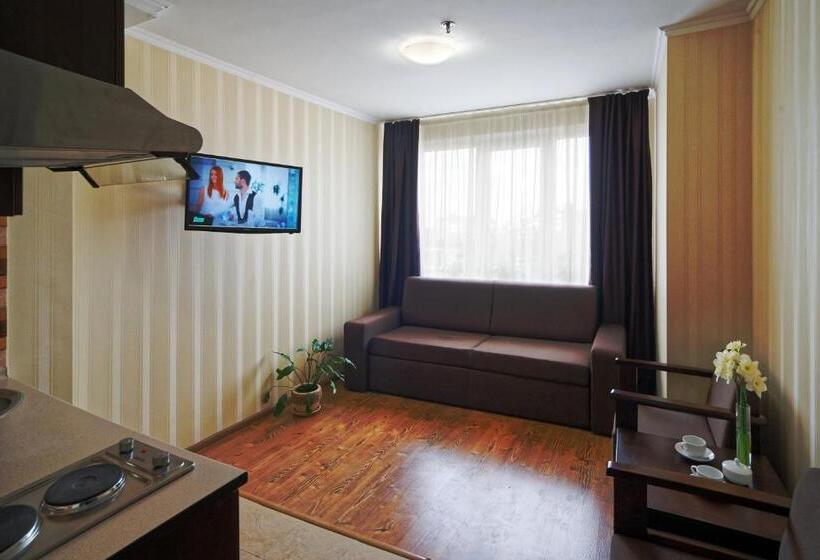 Lisova Pisnia Resort