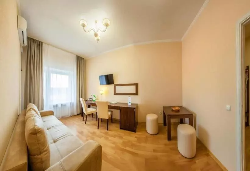 Resort Hotel Karpaty