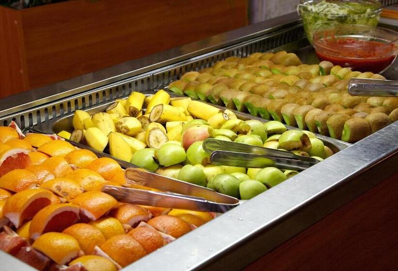 Resort Hotel Karpaty