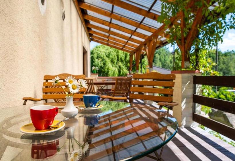 ベッドアンドブレックファースト Penzion Mašek