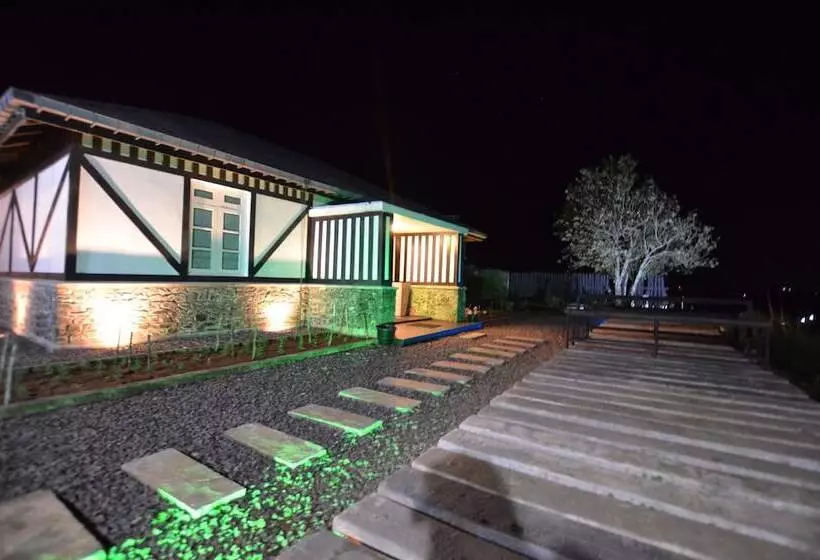 ベッドアンドブレックファースト Romance Valley Loversleap Cottage