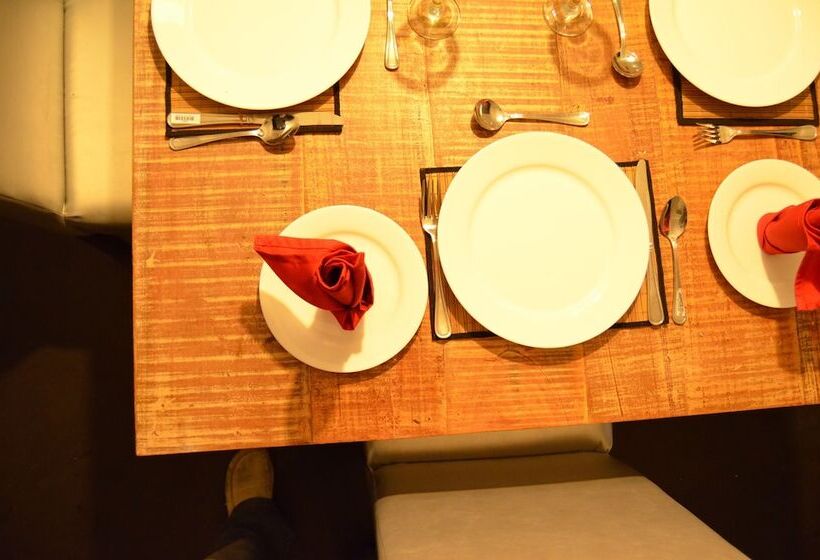 مبيت وإفطار Romance Valley  Loversleap Cottage