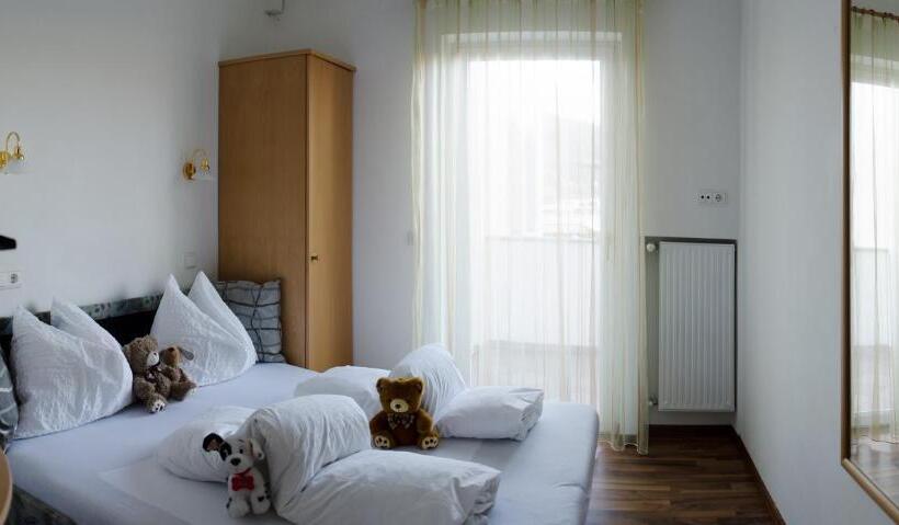 Garni Hotel Sonnleitenhof