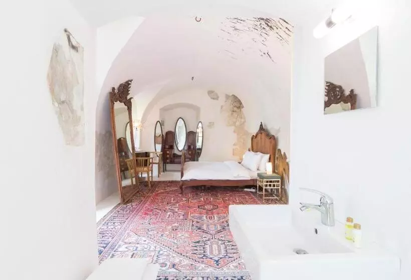 Hotelli Chateau Třebešice