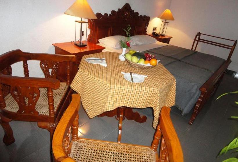 בית מלון כפרי Country Comfort