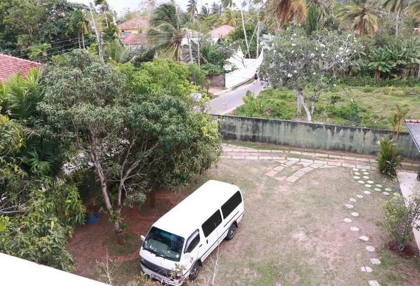 Hotel Dilara Resort Mirissa